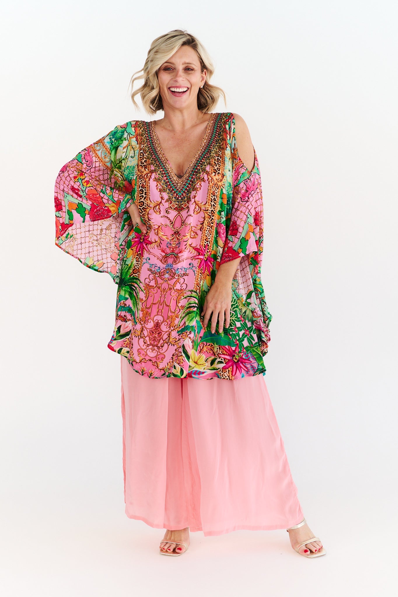 Stylish, Relaxed Fit & Plus Size Women's Shirts For Every Season