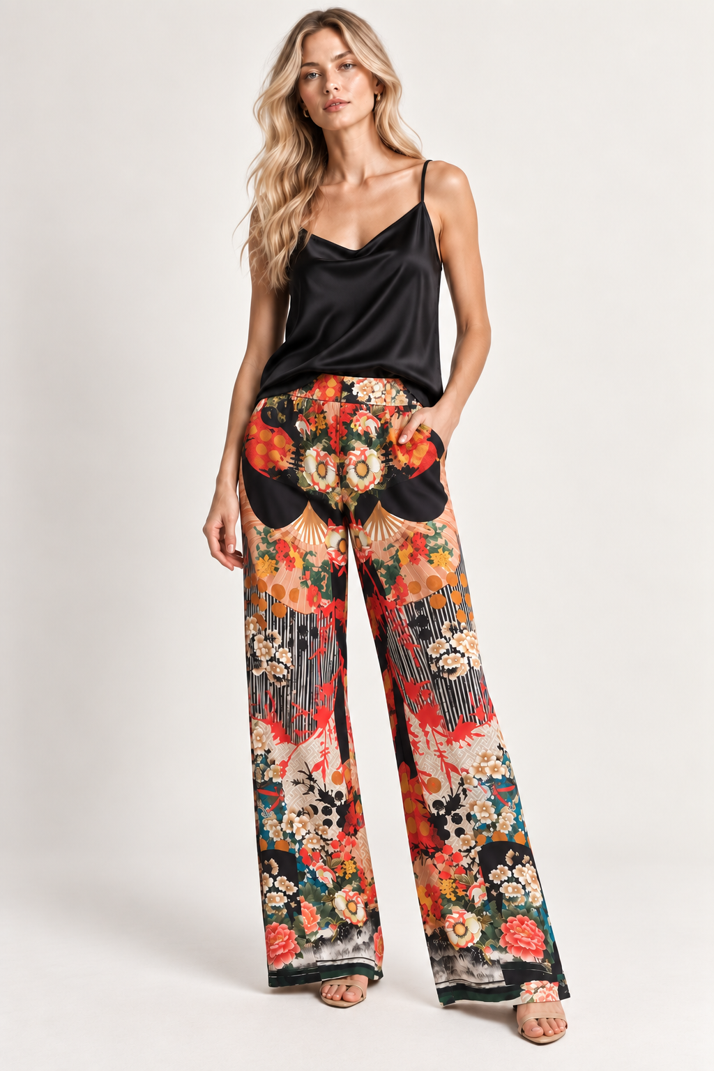 BLACK MULTI PANT IN SPECIAL PRICE, NO RETURNS