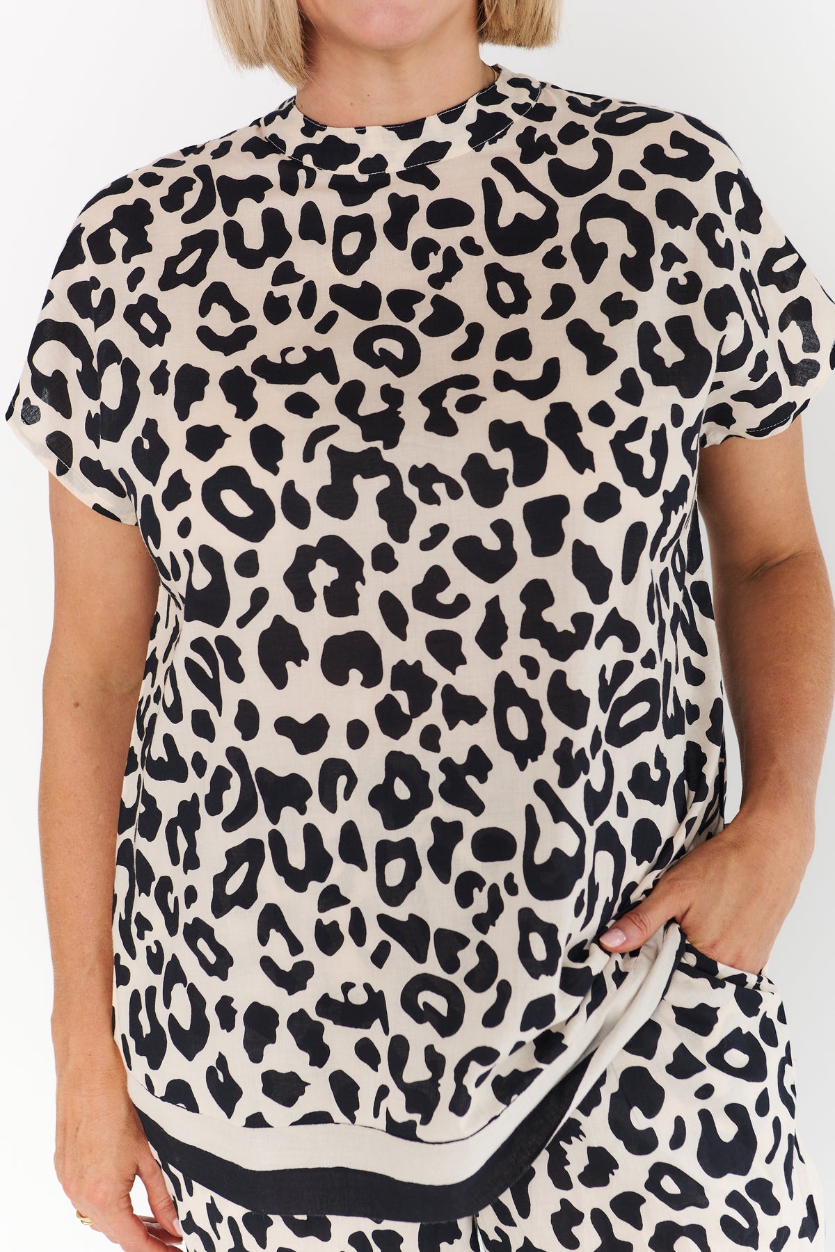 LEO SHIRT
